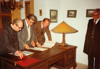 Unterzeichnung des Grndungsaktes der ARX 1978